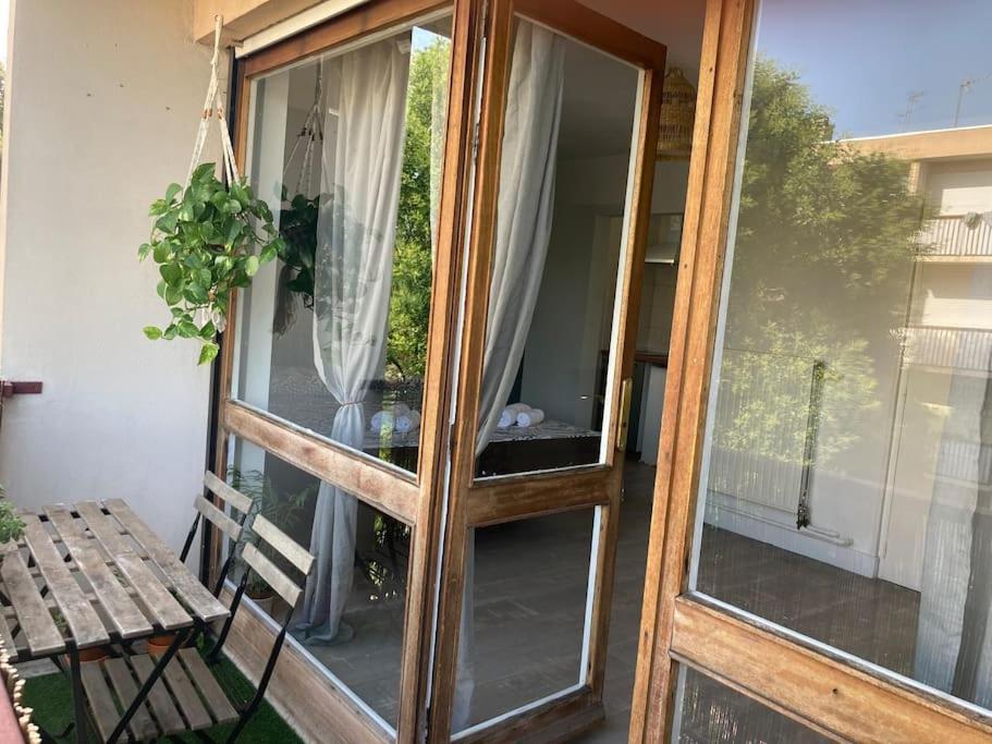 Cozy Studio With Balcony And Free Parking Aix-en-Provence Esterno foto
